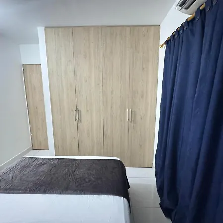 A 20 Minutos De Murallas - Barrio Espana Apartment *